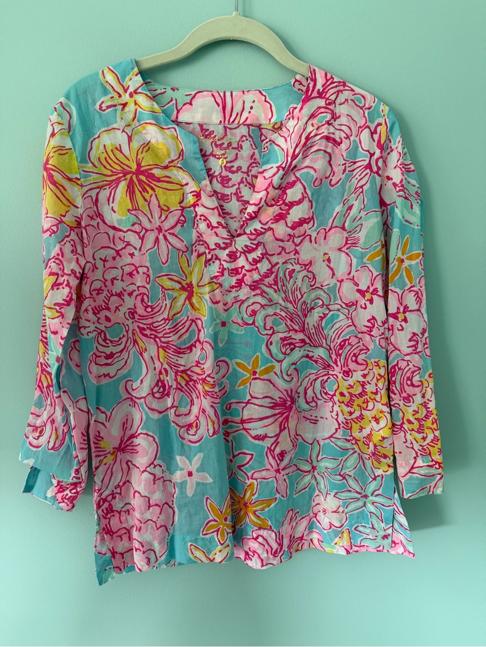 Lilly Pulitzer Turquoise Floral Split-Neck Tunic with Pink & Yellow Accents